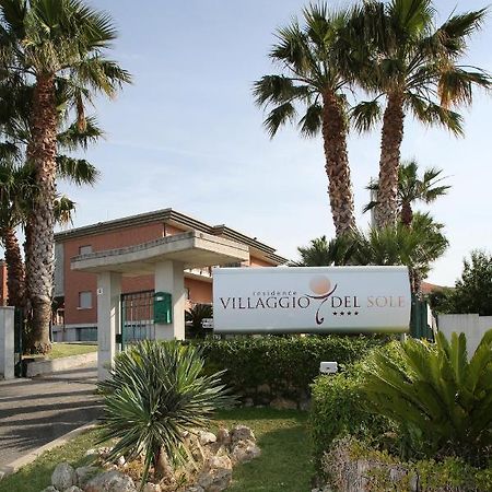Residence Villaggio Del Sole Termoli Eksteriør billede