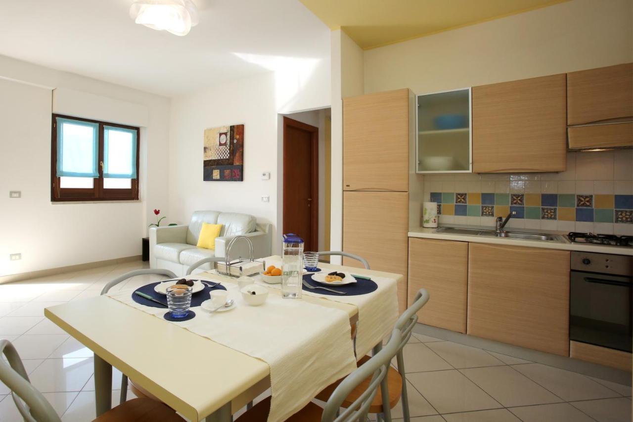 Residence Villaggio Del Sole Termoli Eksteriør billede