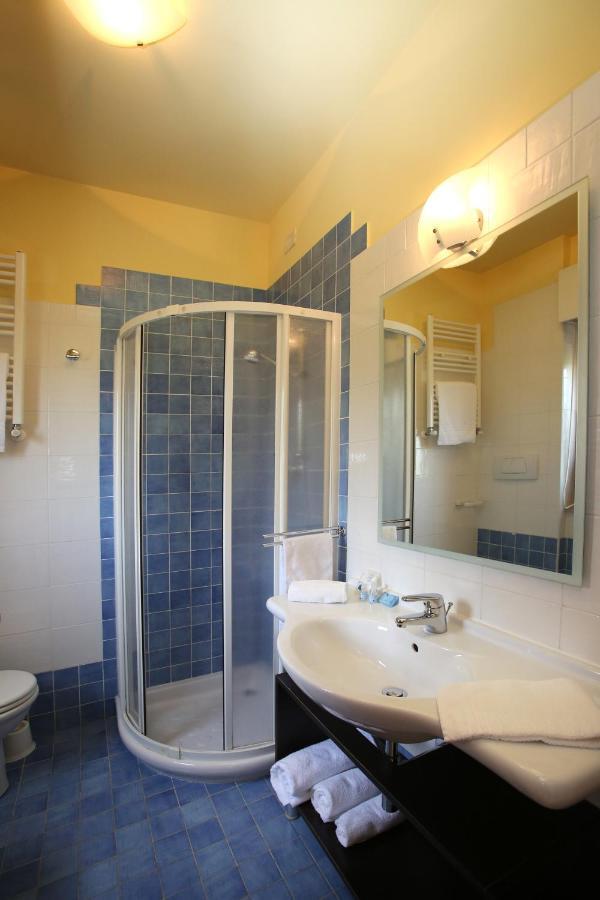 Residence Villaggio Del Sole Termoli Eksteriør billede